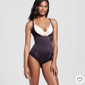 NWT Maidenform Shapewear Open Bust Bodysuit Black Size Medium Shaping New